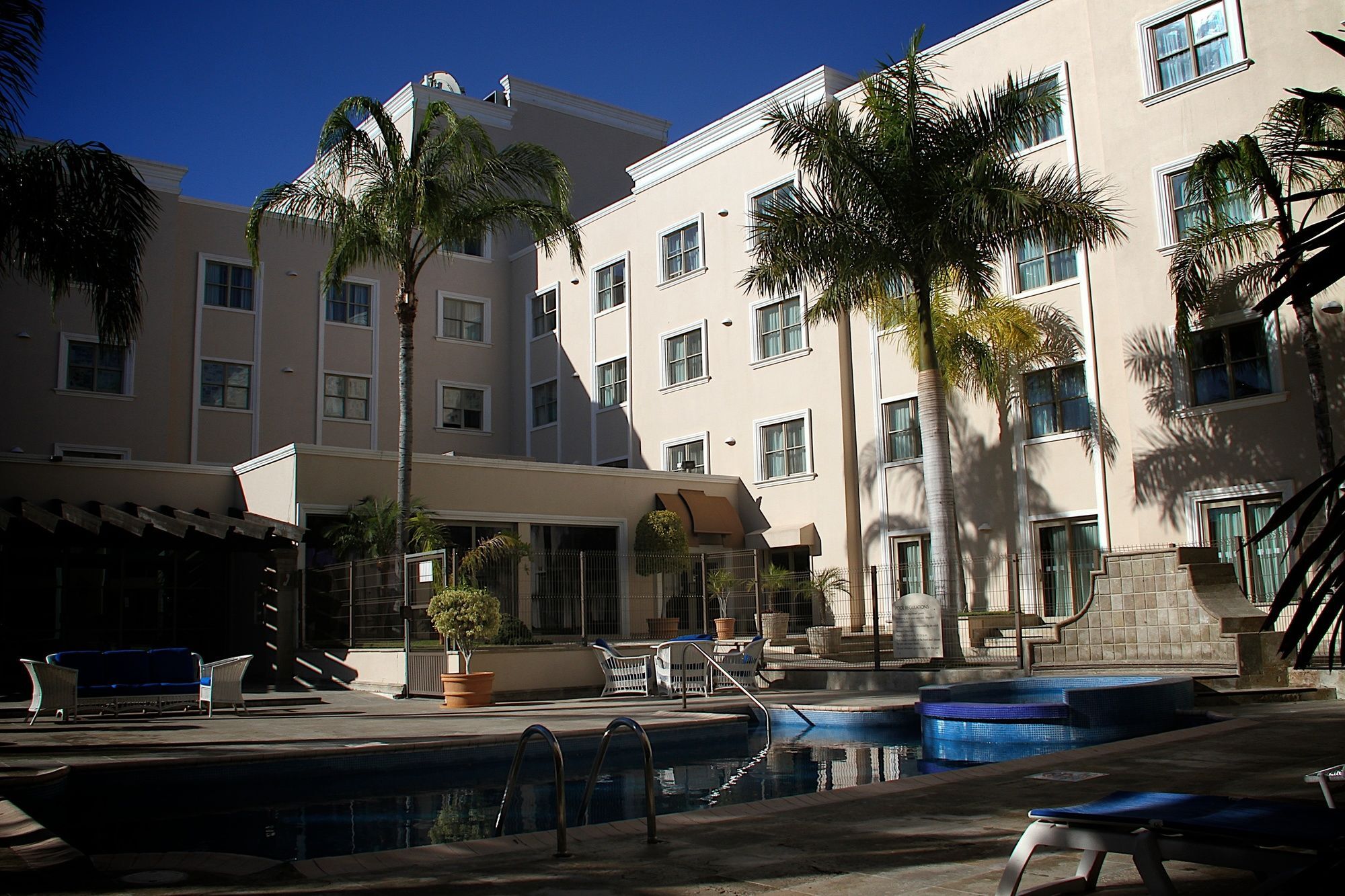 Holiday Inn Reynosa Zona Dorada Exterior foto
